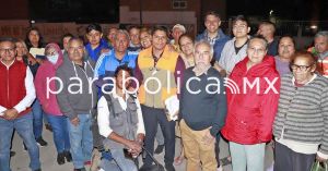 Realizan autoridades de Cuautlancingo caminata nocturna en Cuatro Caminos