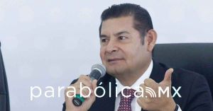 Llama Armenta a evitar uso de logos y colores gubernamentales en despensas