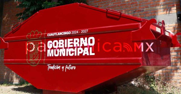 Entregan contenedor de basura en la secundaria Quetzalcóatl de Cuautlancingo