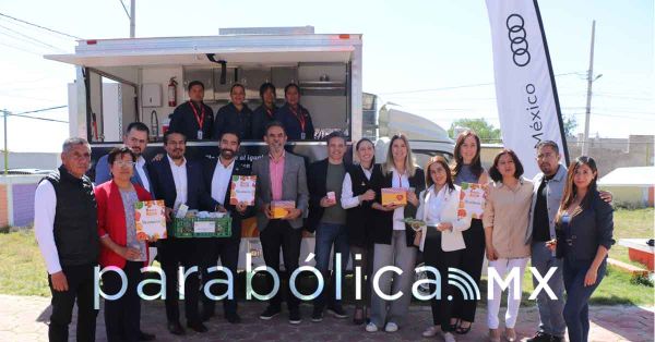 Lanza Audi México el programa "Nutriendo el futuro" en San José Chiapa