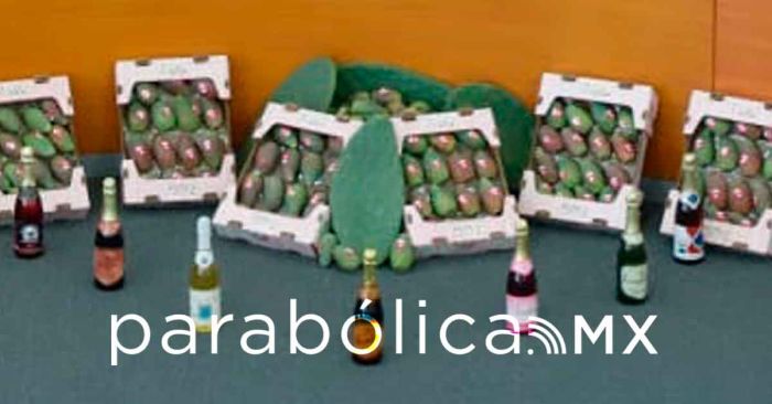 Reconocen a la Sidra de Huejotzingo con indicaci&oacute;n geogr&aacute;fica; recibe Armenta distinci&oacute;n