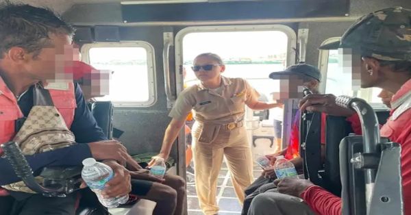 Rescata Semar a 14 náufragos en costas de Yucatán