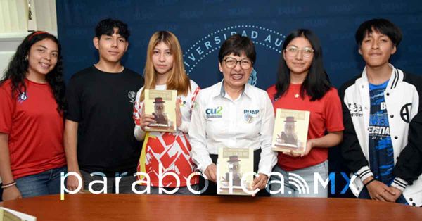 Festeja Lilia Cedillo el 60 aniversario de la Preparatoria Benito Ju&aacute;rez BUAP