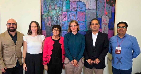 Se reúne gobierno de Puebla con Charlotte Guth, artífice de la red ciclista de París