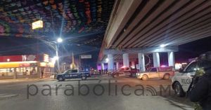 Emboscan y asesinan a tres policías municipales en Huixcolotla