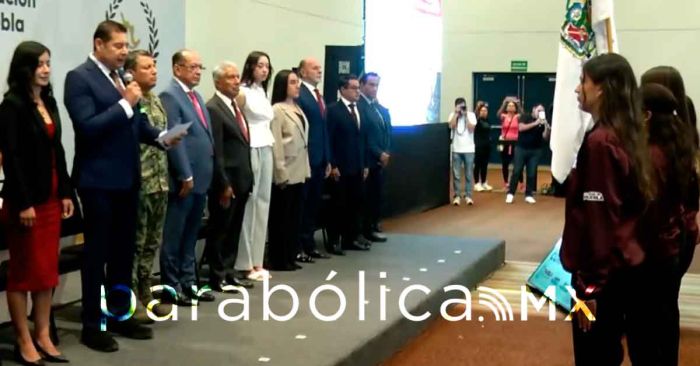 Abandera Armenta a la Delegación Poblana rumbo a la Olimpiada Nacional