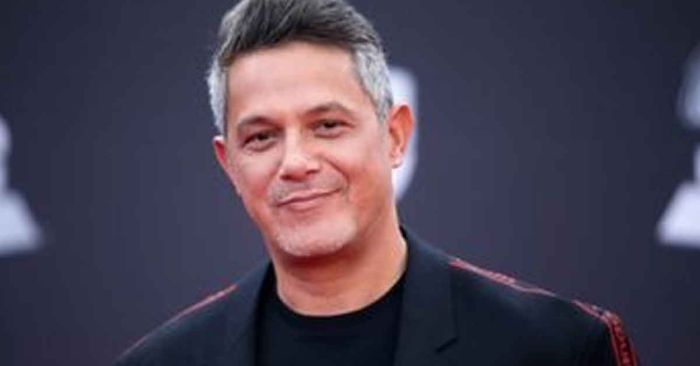 Acusa fan a Alejandro Sanz de hacerla vivir una &quot;terrible pesadilla&quot;