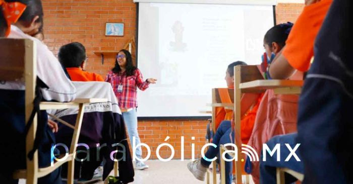 Trabaja SMDIF con las escuelas de la capital sobre educación sexual