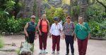 Lleva SMDIF Cuautlancingo a Africam Safari a adultos mayores