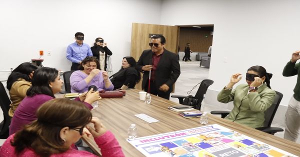 Realizan Taller de Sensibilización en Temas de Discapacidad en el Congreso del Estado