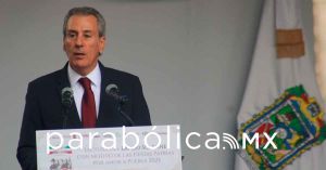 Seguir&aacute;n proceso en libertad feministas detenidas por da&ntilde;os a la Fuente de San Miguel: Chedraui