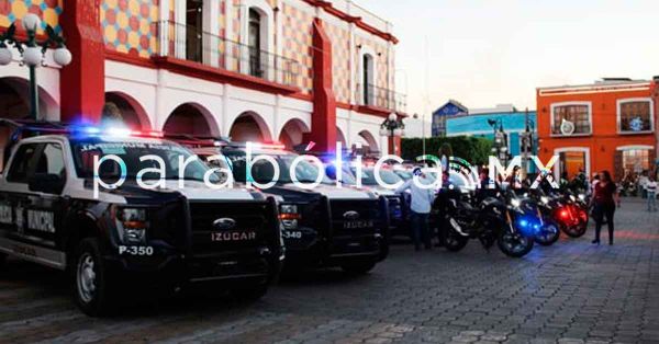 Dan prisión preventiva a 5 policías y ex juez de Izúcar por tortura de dos periodistas