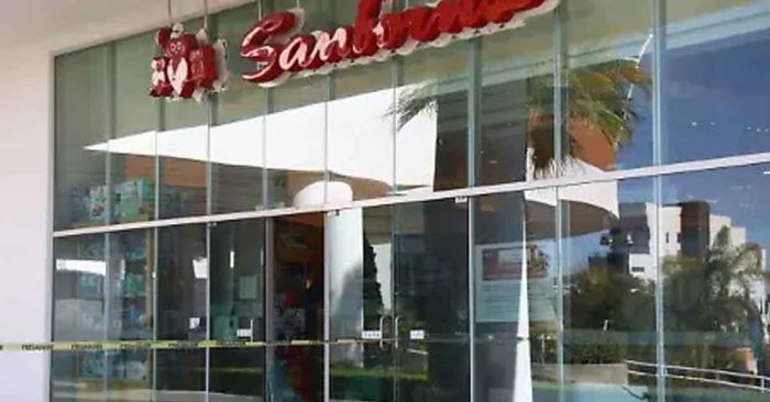 Roban joyería del Sanborns de las Ánimas