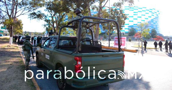 Disfrutan familias poblanas del estacionamiento en el Estadio Hermanos Serdán: Gobierno estatal