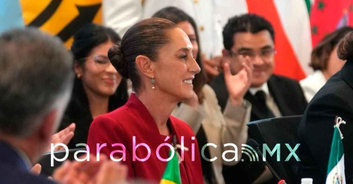 Sheinbaum marca distancia de su antecesor
