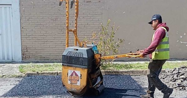 Avanza campaña de bacheo este lunes en Puebla capital