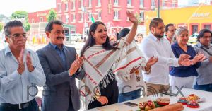 Invita Tonantzin Fernández a Expresión Gastronómica del Chile en Nogada