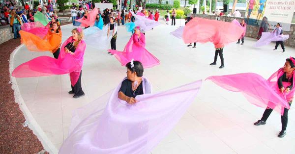 Participa DIF Puebla Capital en la Caminata del Adulto Mayor