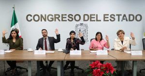 Evitar que una mascota sea regalo en temporada decembrina, exhortan en Congreso