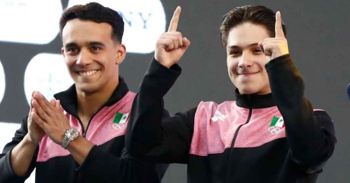 Ganan mexicanos Olvera y Celaya el oro en saltos de Guadalajara