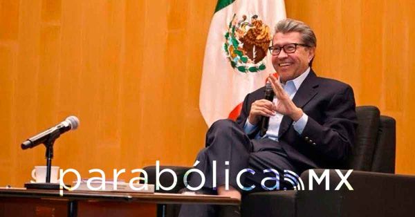 Impulsa Monreal prohibir la venta de bebidas energ&eacute;ticas a menores de 18 a&ntilde;os