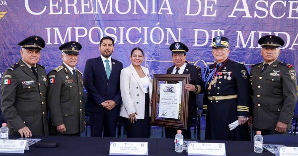 Recibe Lupita Cuautle la Venera &ldquo;Gran Defensora de la Patria&rdquo; en ceremonia de ascenso de la Academia Militarizada Ignacio Zaragoza