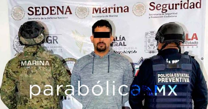 Portaba ilegalmente arma de fuego en Izúcar; fue detenido por SSP y SEMAR