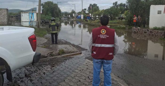 Se desborda el r&iacute;o Atoyac cerca de Ocoyucan