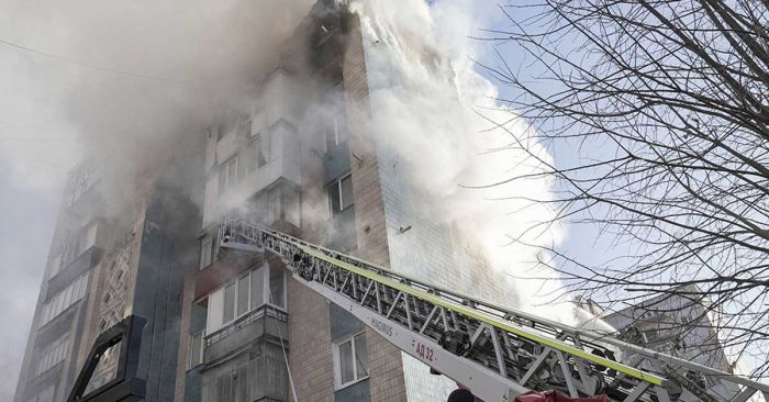 Lanza Rusia ataque masivo contra Ucrania