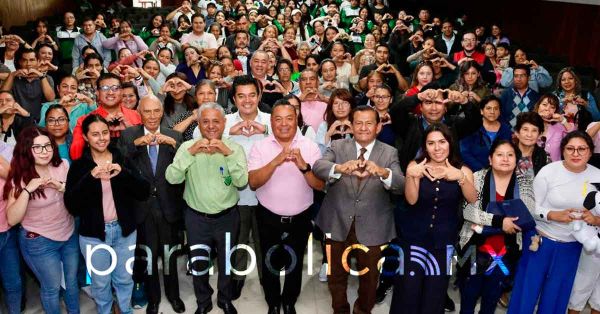 Impulsa DIF estatal cultura de valores entre familias poblanas