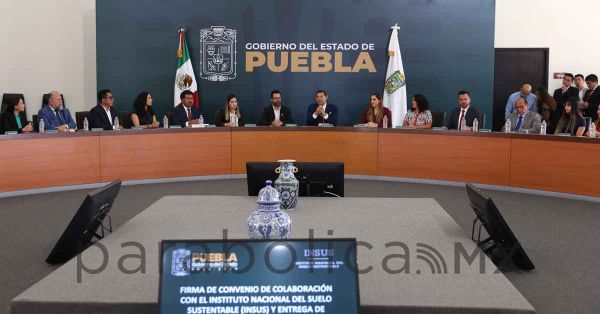 Entrega de escrituras es un acto de justicia del humanismo de Sheinbaum: Armenta