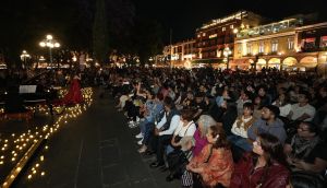 Se ilumina el corazón de Puebla con concierto &quot;Zócalo entre velas