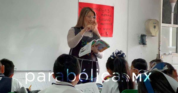 Pospone SEP cambios de adscripción por decreto presidencial en curso