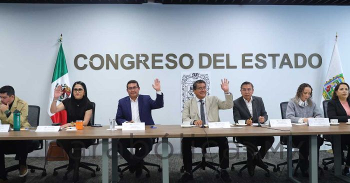 Avala Comisi&oacute;n del Congreso alinear transparencia de partidos y sindicatos a marco federal