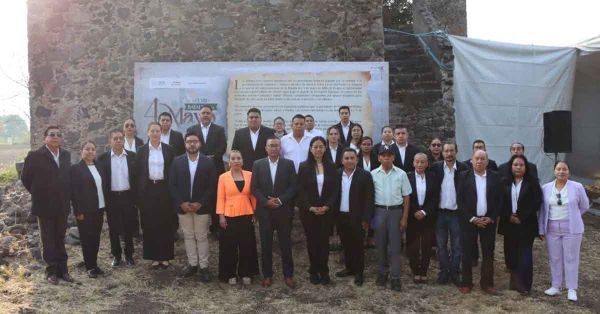 Honra Ariadna Ayala a héroes del 4 de mayo en Atlixco