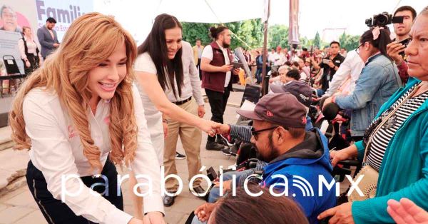 Entrega DIF estatal casi 10 mdp en apoyos para la microrregión de Acatzingo