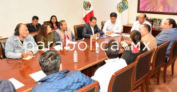 Firman minuta de acuerdo en Segob manifestantes de San Andrés Cholula