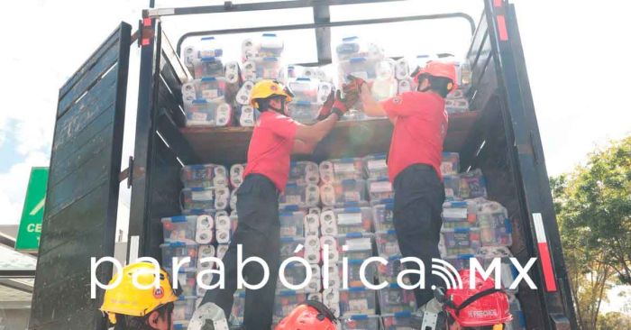 Entregan diputados a Defensa 49 toneladas de apoyo a estados con daños por lluvias