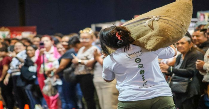 Realizan la Carrera del Caf&eacute; &ldquo;Por Amor a Puebla&rdquo; en el marco de la CONCAF&Eacute; 2025