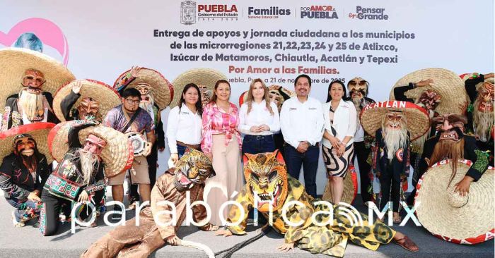 Entrega DIF apoyos por 32 mdp a familias para una vida digna en Iz&uacute;car