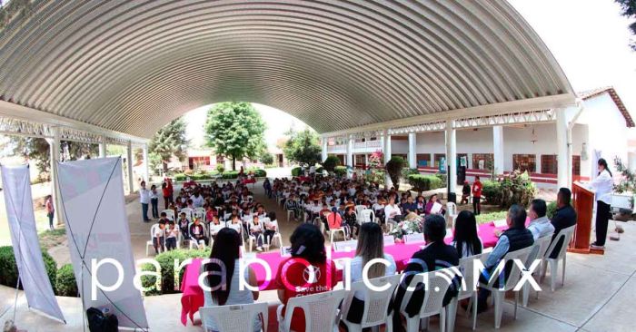 Realizó el foro “Exprésate: Opinnando por tus derechos&quot; en escuelas de Zacatlán