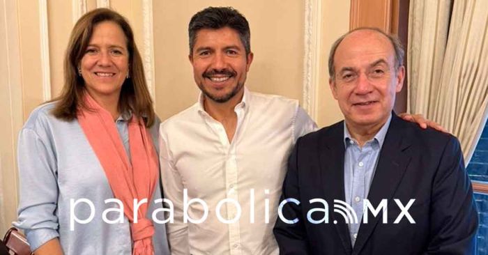 Calder&oacute;n-Rivera juntos: Que Dios nos proteja