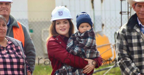 Realiza Bety Sánchez gira de trabajo por Metepec Segunda Sección