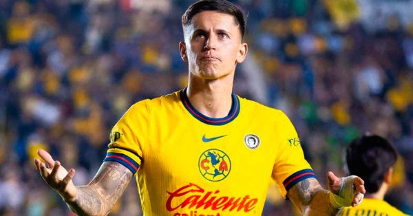Gana América ante Tigres con otro polémico arbitraje