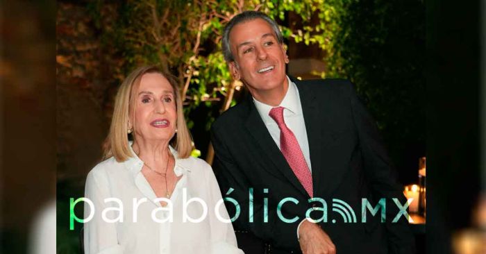 Ofrece Pepe Chedraui respeto, cariño y admiración a las mamás poblanas