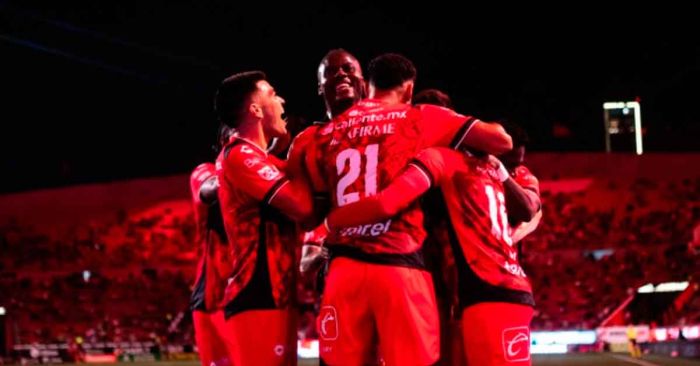 Golea Xolos al León; Atlas empata de último segundo a Mazatlán