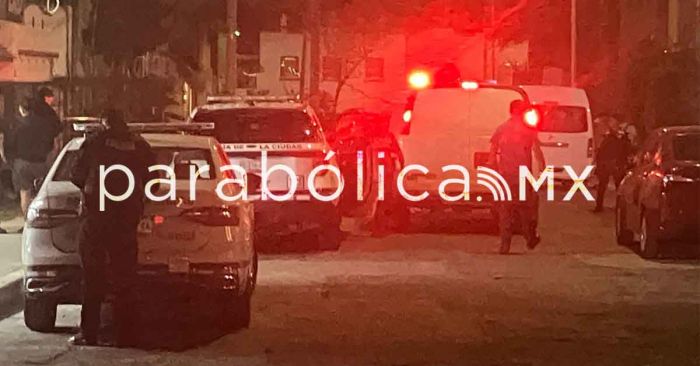 Hallan el cadáver de una mujer en un consultorio de la Colonia La Paz