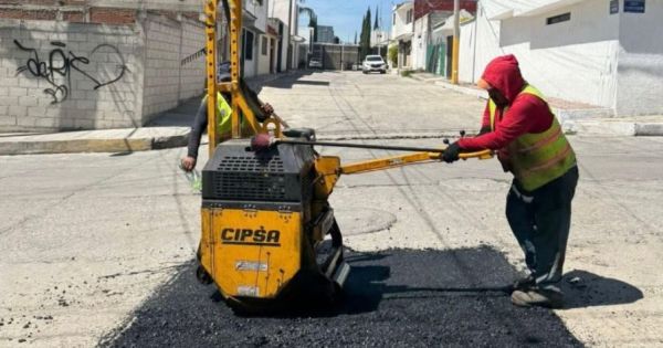 Tapa Ayuntamiento de Puebla 95 mil 775 baches en lo que va de 2025
