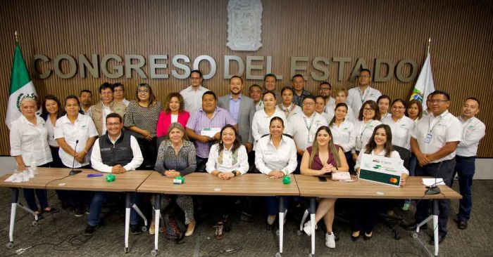 Realizan en Congreso de Puebla conversatorio con Finabien y comunidad migrante