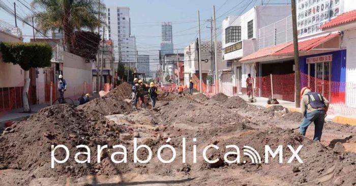 Supervisa Infraestructura municipal trabajos de rehabilitación vial en 27 Sur y 31 Sur